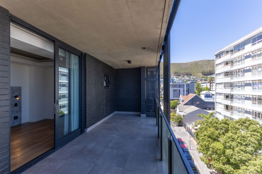 To Let 2 Bedroom Property for Rent in Sea Point Western Cape
